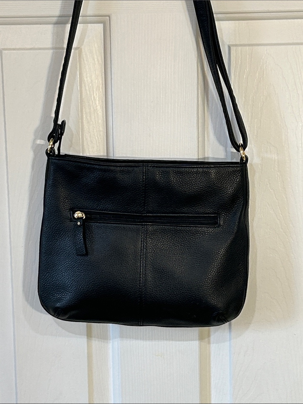 Giani Bernini Black Pebbled Leather Shoulder Bag with Gold Horsebit Accent - Picture 3 of 14